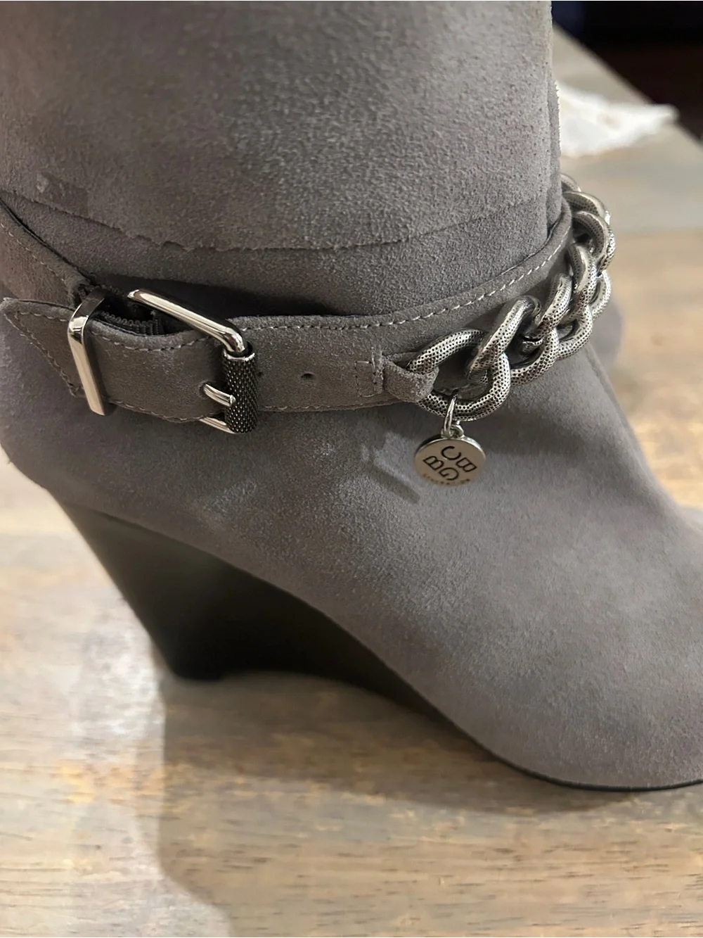 BCBGeneration Gray Suede Knee-High Tall Round Toe Wedge Heel Boots Women 8